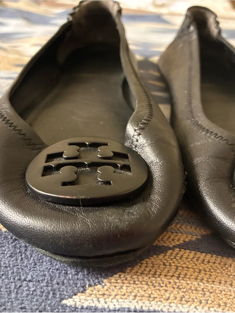 Tory Burch Black Logo Round-Toe Ballet Flats